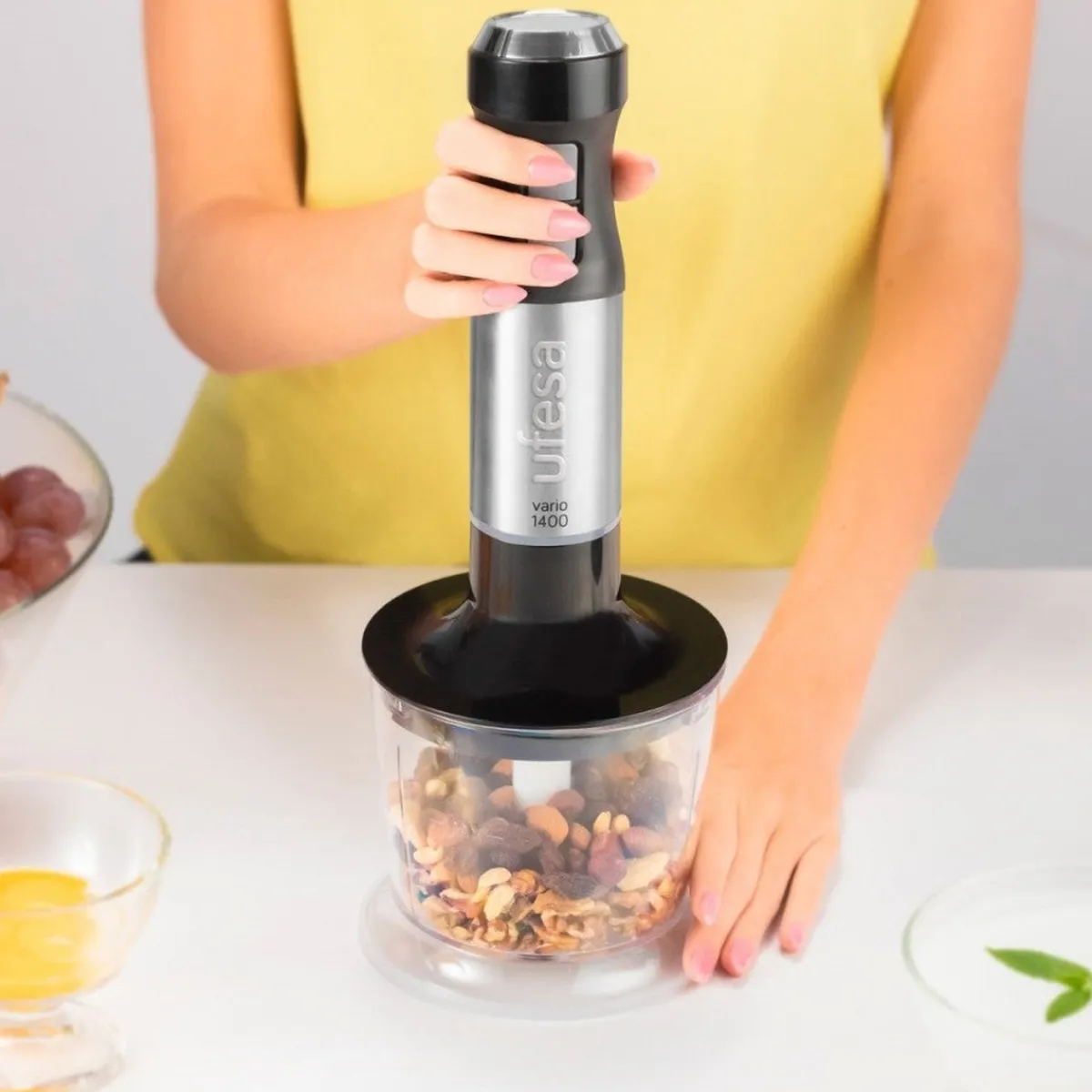 Ufesa Batidora de Mano BP4752 Vario 1400W Titanium XL