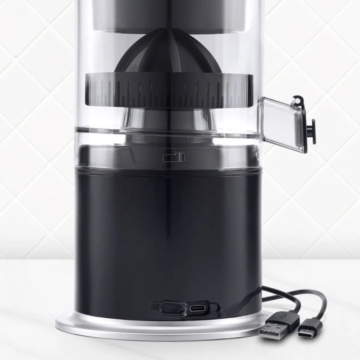Ufesa Exprimidor USB Squeeze & Go