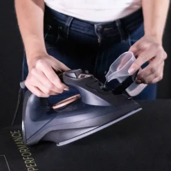 Ufesa Plancha de vapor ligera PV1100C Daily